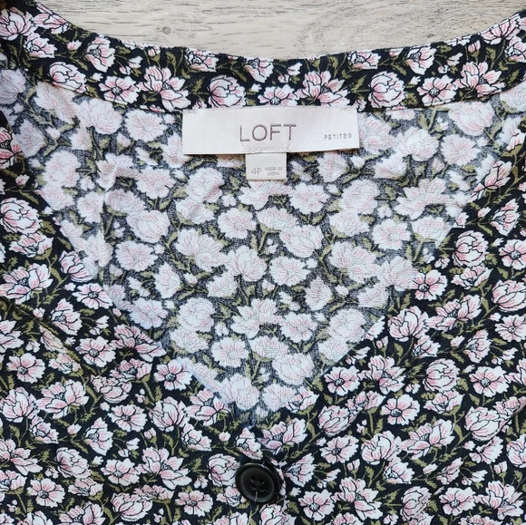 Loft Pink Floral Top Womens 4p Button Down Short Sleeve Tie Sleeve - Picture 5 of 9